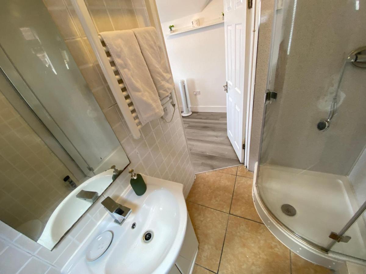 דירות Cosy Flat In לונדון מראה חיצוני תמונה